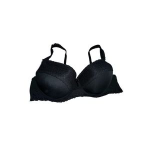 Jezebel Black Lace Underwire Lightly Lined Bra 38B‎